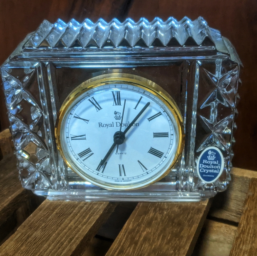 Royal Doulton Crystal Clock